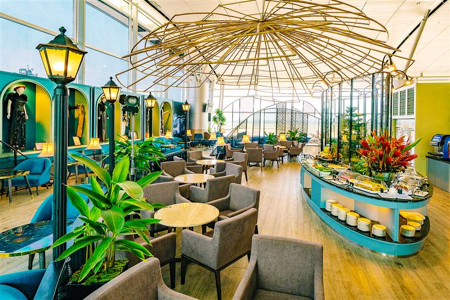 phòng chờ sân bay Tân Sơn Nhất