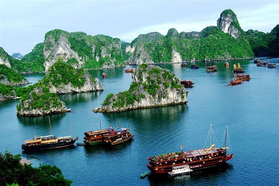 Cầu tình yêu Quảng Ninh