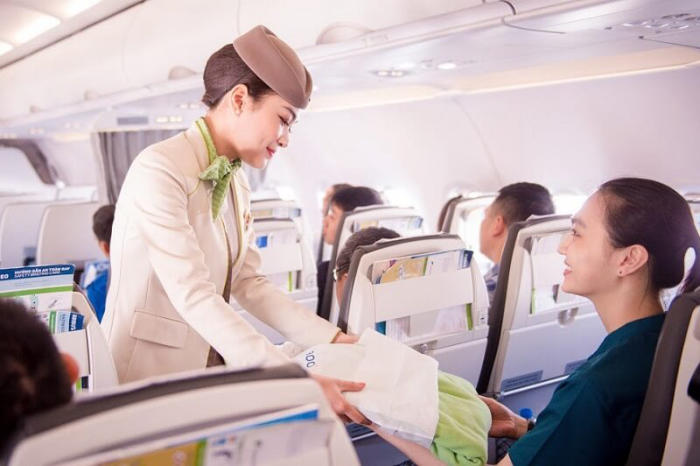 đi máy bay cần giấy tờ gì