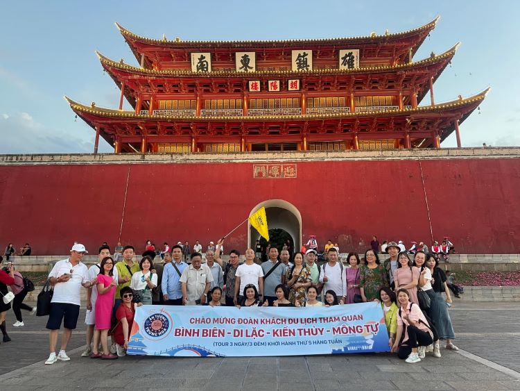 Tour du lịch Bắc Kinh Vạn Lý Trường Thành